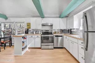 14 Concord St, Greenwich, CT 06831 - Photo 17