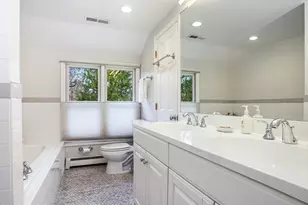 32 Winthrop Dr, Greenwich, CT 06878 - Photo 21