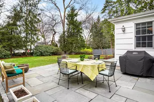 32 Winthrop Dr, Greenwich, CT 06878 - Photo 27