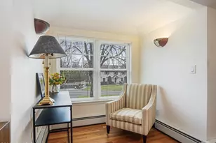 32 Winthrop Dr, Greenwich, CT 06878 - Photo 19