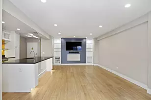 2 Putnam Hill, Greenwich, CT 06830 - Photo 9