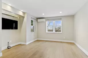 2 Putnam Hill, Greenwich, CT 06830 - Photo 15