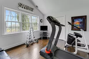 10 Echo Ln, Greenwich, CT 06830 - Photo 21