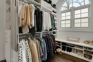 10 Echo Ln, Greenwich, CT 06830 - Photo 17