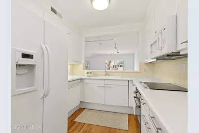 51 Forest Avenue #APT 25, Old Greenwich, CT 06870 - Photo 11