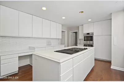 120 Zaccheus Mead Lane, Greenwich, CT 06831 - Photo 9