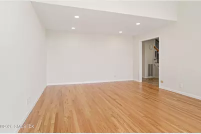 80 Tomac Avenue, Old Greenwich, CT 06870 - Photo 19