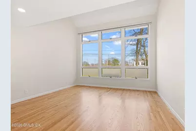 80 Tomac Avenue, Old Greenwich, CT 06870 - Photo 7