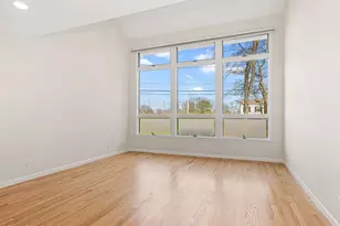 80 Tomac Ave, Old Greenwich, CT 06870 - Photo 7