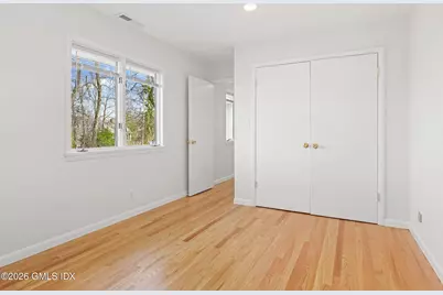 80 Tomac Avenue, Old Greenwich, CT 06870 - Photo 21