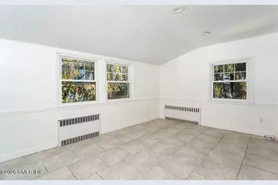 198 Valley Road, Greenwich, CT 06807 - Photo 11