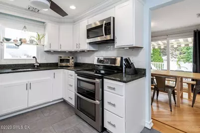 5 Wellington Place #B, Greenwich, CT 06830 - Photo 5