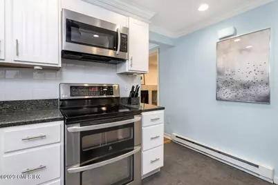 5 Wellington Place #B, Greenwich, CT 06830 - Photo 7