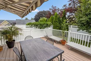 5 Wellington Pl, Greenwich, CT 06830 - Photo 11