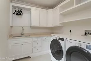 34 Cedarwood Dr, Greenwich, CT 06830 - Photo 27