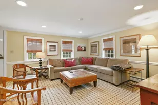 1007 King St, Greenwich, CT 06831 - Photo 7