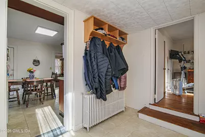 64 Le Grande Avenue, Greenwich, CT 06830 - Photo 7