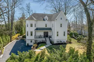 16 Summit Rd, Greenwich, CT 06878 - Photo 1