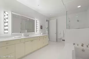 135 & 129 Zaccheus Mead Ln, Greenwich, CT 06831 - Photo 27