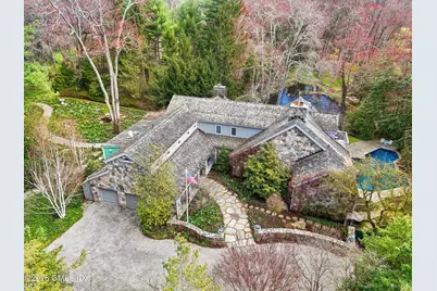 135 & 129 Zaccheus Mead Lane, Greenwich, CT 06831 - Photo 5