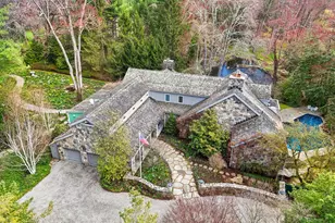 135 & 129 Zaccheus Mead Ln, Greenwich, CT 06831 - Photo 5