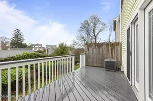 33 Talbot Ln, Greenwich, CT 06830 - Photo 9