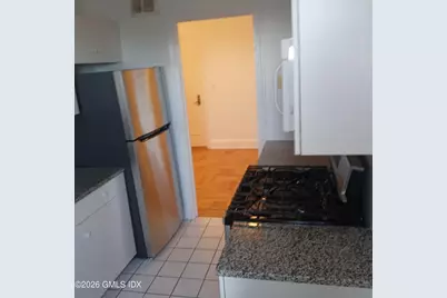 25 W Elm Street #43, Greenwich, CT 06830 - Photo 7