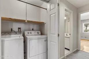 145R Shore Rd, Old Greenwich, CT 06870 - Photo 29