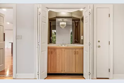 145R Shore Road, Old Greenwich, CT 06870 - Photo 11