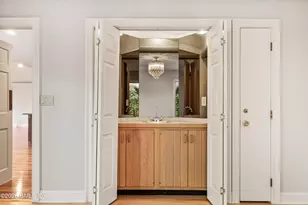 145R Shore Rd, Old Greenwich, CT 06870 - Photo 9