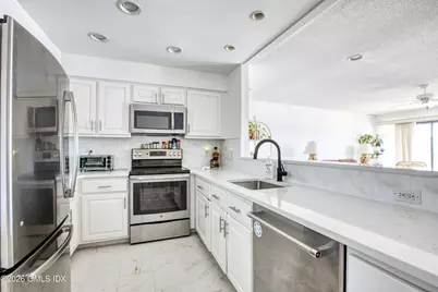 15 River Road #205, Greenwich, CT 06807 - Photo 9