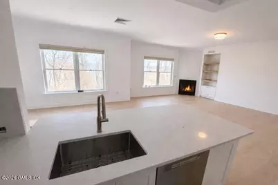 124 Ritch Avenue Wes #B301, Greenwich, CT 06830 - Photo 3