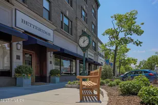 111 Havemeyer Pl, Greenwich, CT 06830 - Photo 19