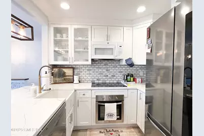 1465 E Putnam Avenue #APT 122, Old Greenwich, CT 06870 - Photo 3