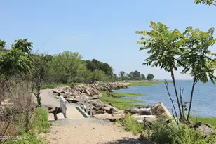 32 Highview Ave, Old Greenwich, CT 06870 - Photo 37