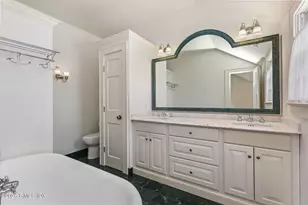 93 Summit Rd, Greenwich, CT 06878 - Photo 21