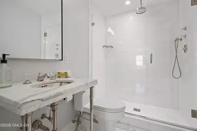 7 Grimes Road, Old Greenwich, CT 06870 - Photo 13