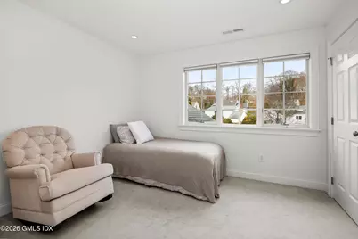 27 Macarthur Drive, Old Greenwich, CT 06870 - Photo 17