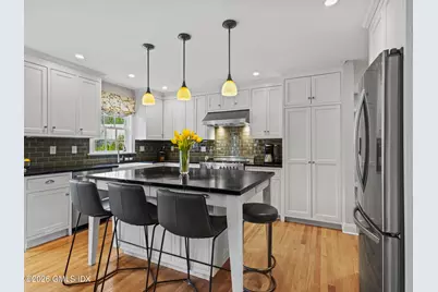 14 Pond Place, Greenwich, CT 06807 - Photo 9