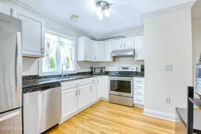 39 Maple Tree Avenue #40, Stamford, CT 06906 - Photo 7