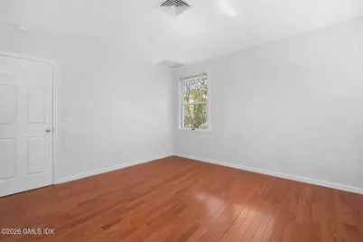21 W Division Street, Greenwich, CT 06830 - Photo 23