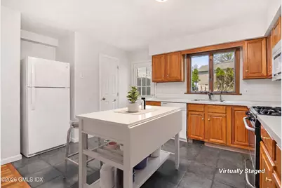21 W Division Street, Greenwich, CT 06830 - Photo 9