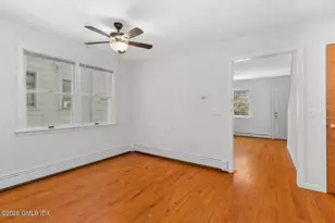 21 W Division St, Greenwich, CT 06830 - Photo 17