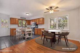 21 W Division St, Greenwich, CT 06830 - Photo 7