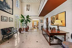 14 Upland Dr, Greenwich, CT 06831 - Photo 3