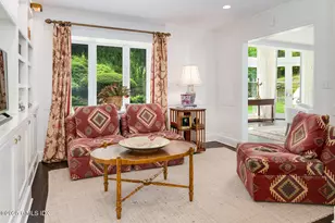 78 Khakum Wood Rd, Greenwich, CT 06831 - Photo 5