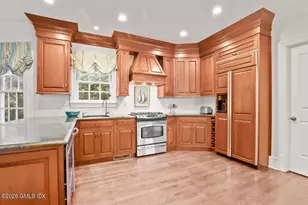 44 Riverside Ln, Greenwich, CT 06878 - Photo 17
