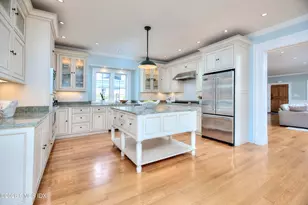 7 Heusted Dr, Old Greenwich, CT 06870 - Photo 7
