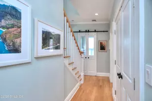 7 Heusted Dr, Old Greenwich, CT 06870 - Photo 19