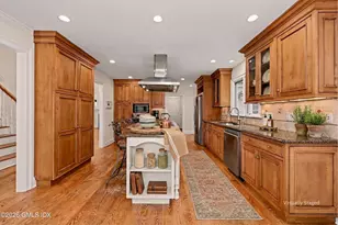 34 MacArthur Dr, Old Greenwich, CT 06870 - Photo 5